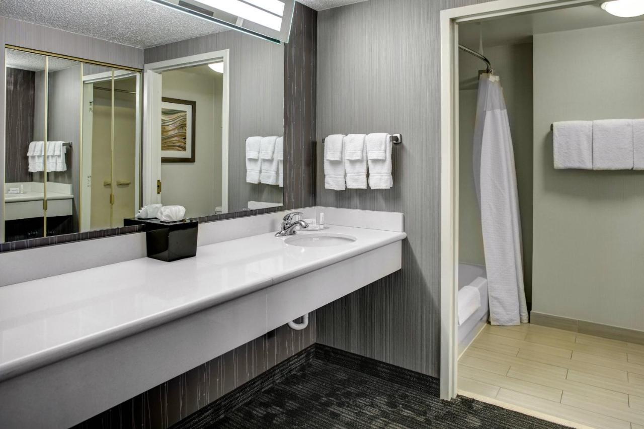 Courtyard By Marriott Cleveland Westlake Kültér fotó