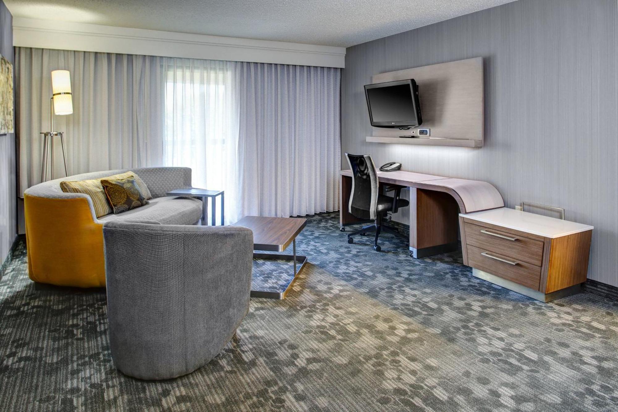 Courtyard By Marriott Cleveland Westlake Kültér fotó