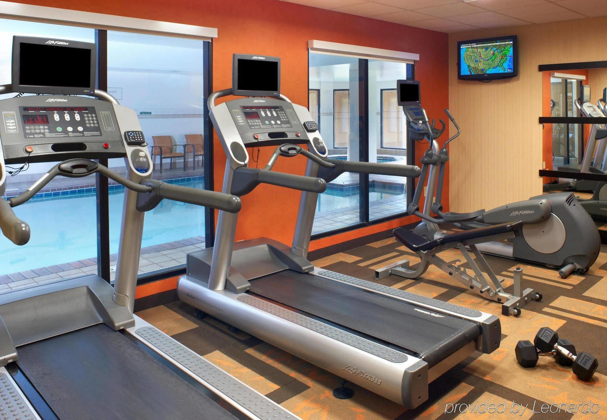 Courtyard By Marriott Cleveland Westlake Létesítmények fotó